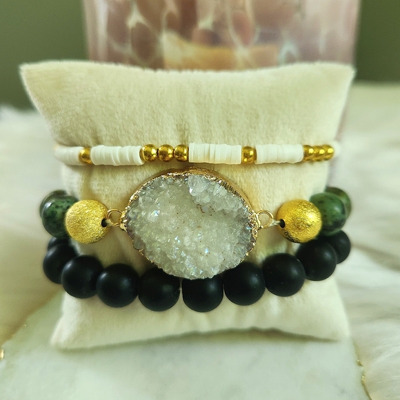 Ryze Jewelry - NWT Ryze Natural Stone White Druzy, Jasper, & Heishi Beaded Staxx Bracelets